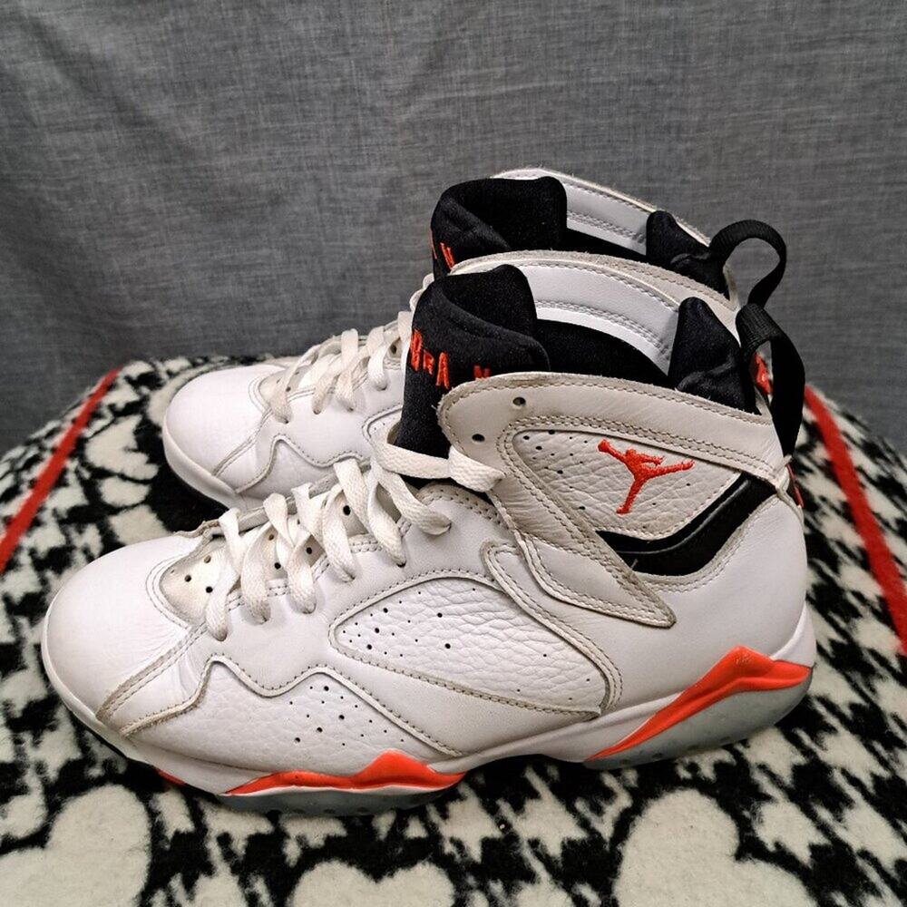 %Size 8 Nike Air Jordan 7 Retro White Infrared Men's Sneakers AJ4